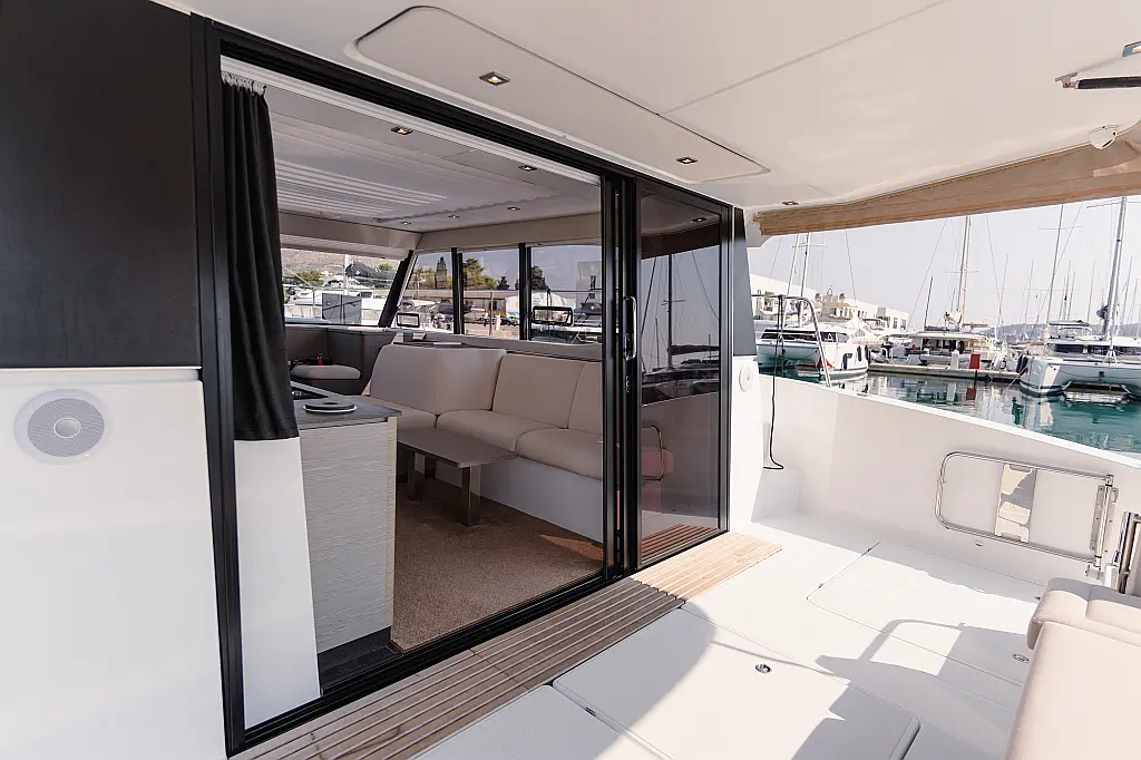 Fountaine Pajot MY4.S - exs