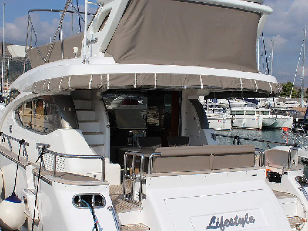 Elegance 60 Fly - 