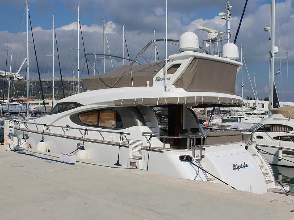 Elegance 60 Fly - 