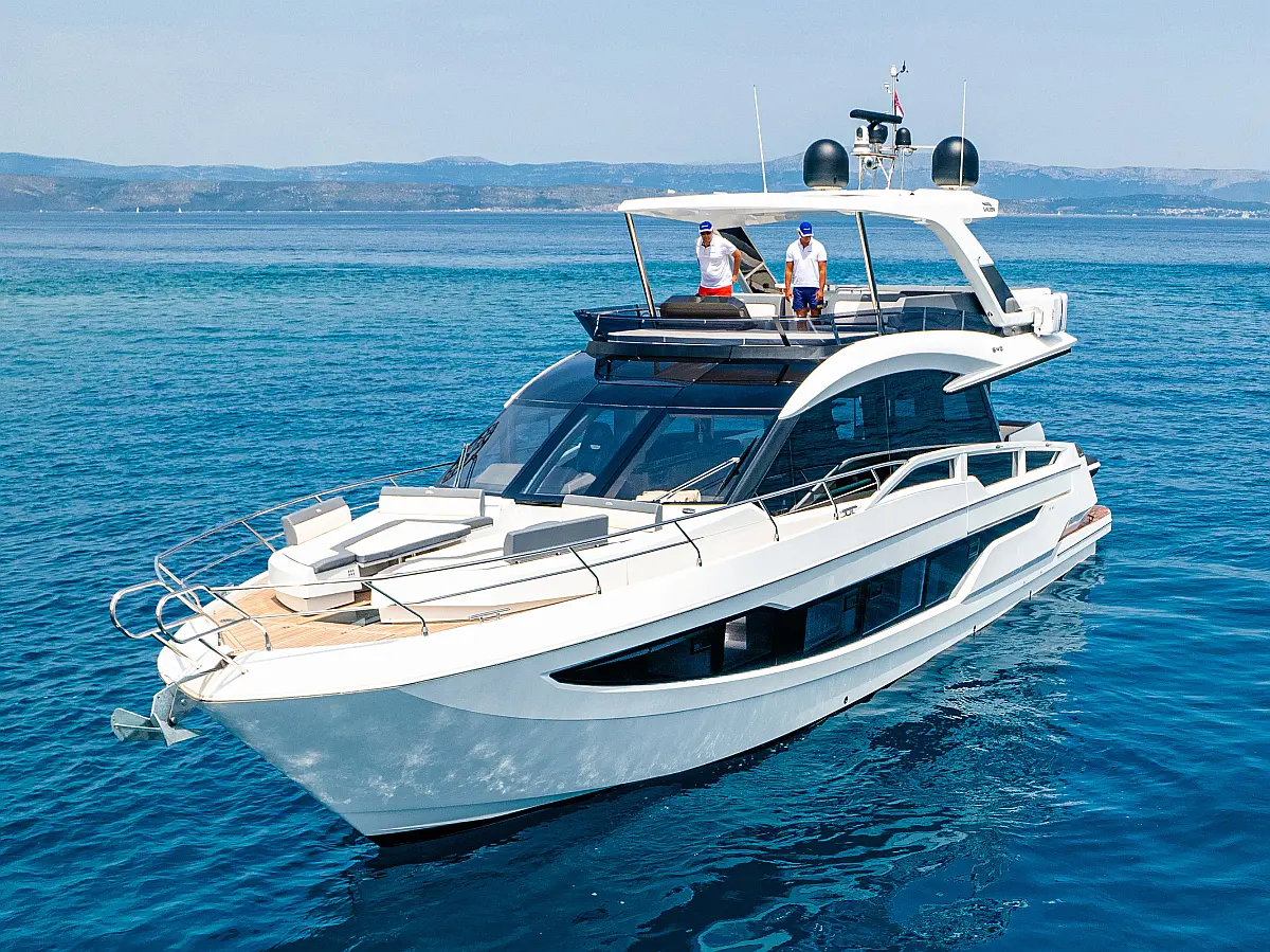 Galeon 640 Fly - FG Star  - [External image]