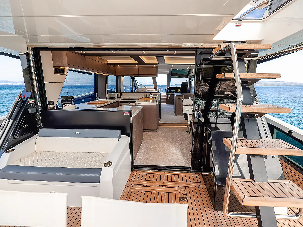 Galeon 640 Fly - FG Star  - [Internal image]