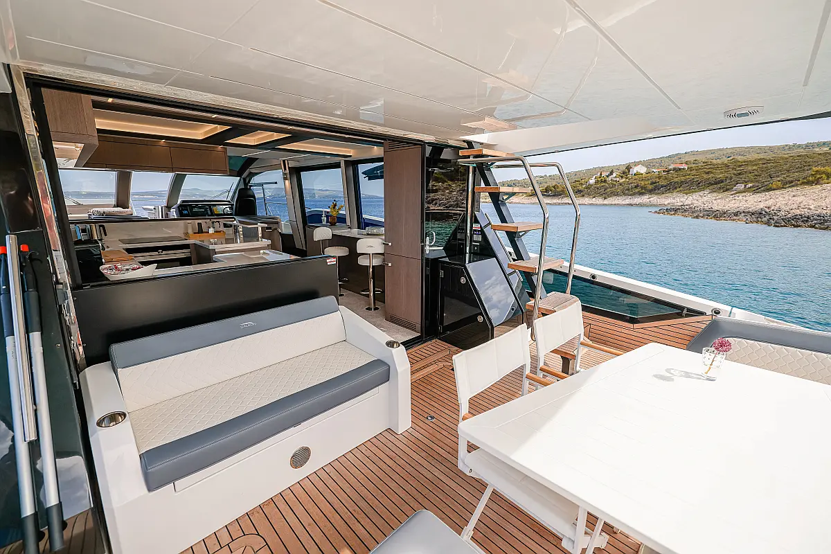 Galeon 640 Fly - 