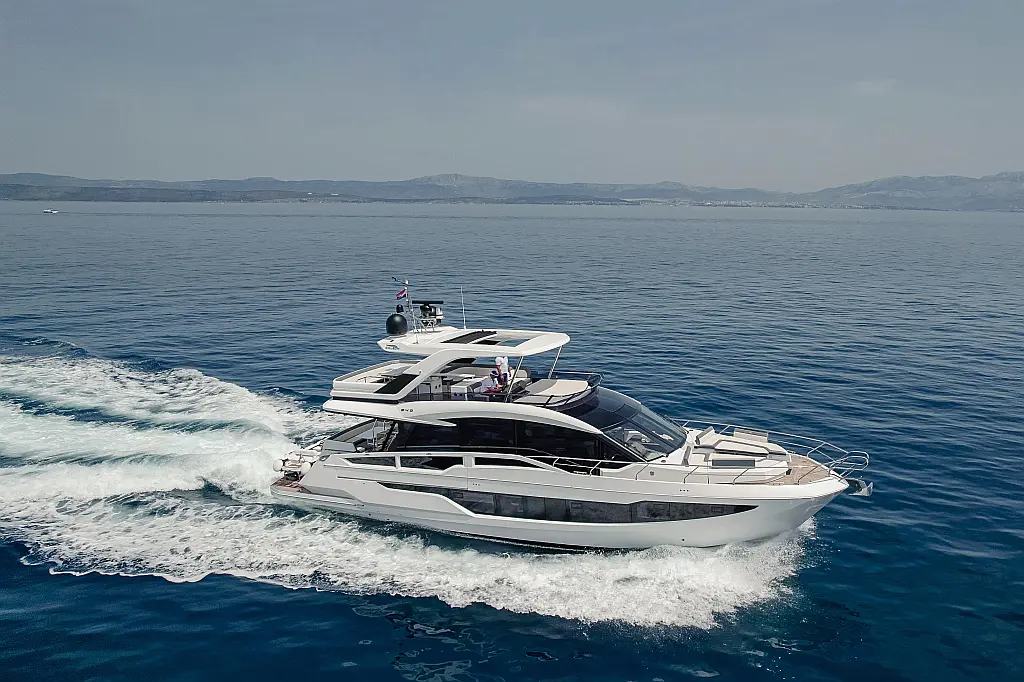 Galeon 640 Fly - 