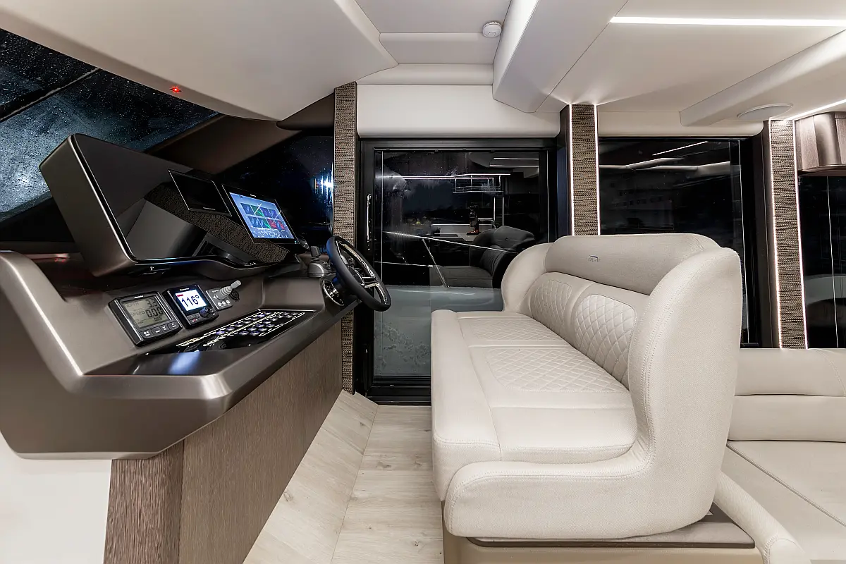 Galeon 440 Fly - 