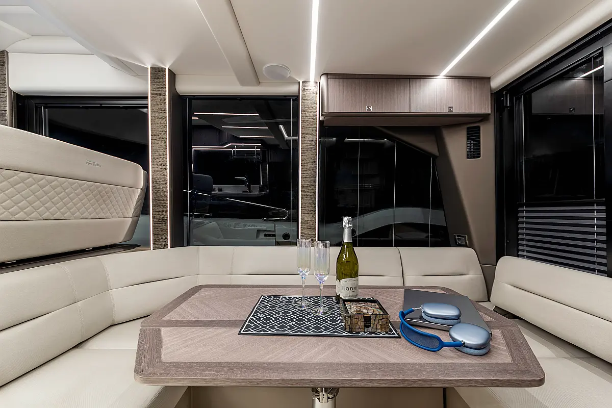 Galeon 440 Fly - 