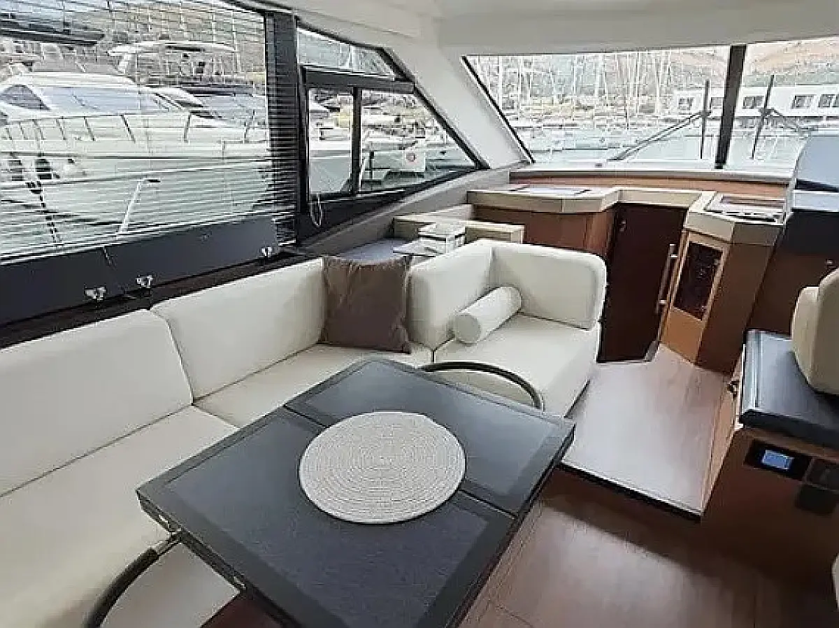 Monte Carlo 52 - NORA  - [Internal image]