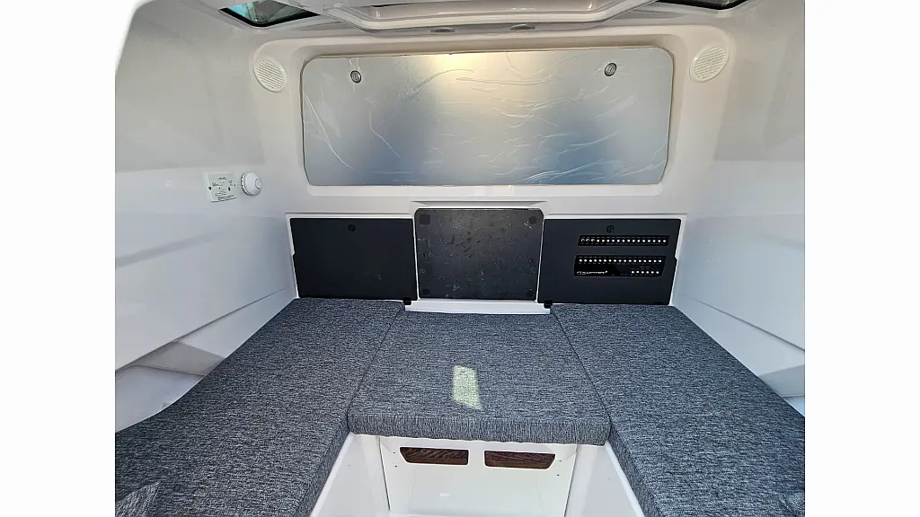 Axopar 29 XC Cross Cabin - 