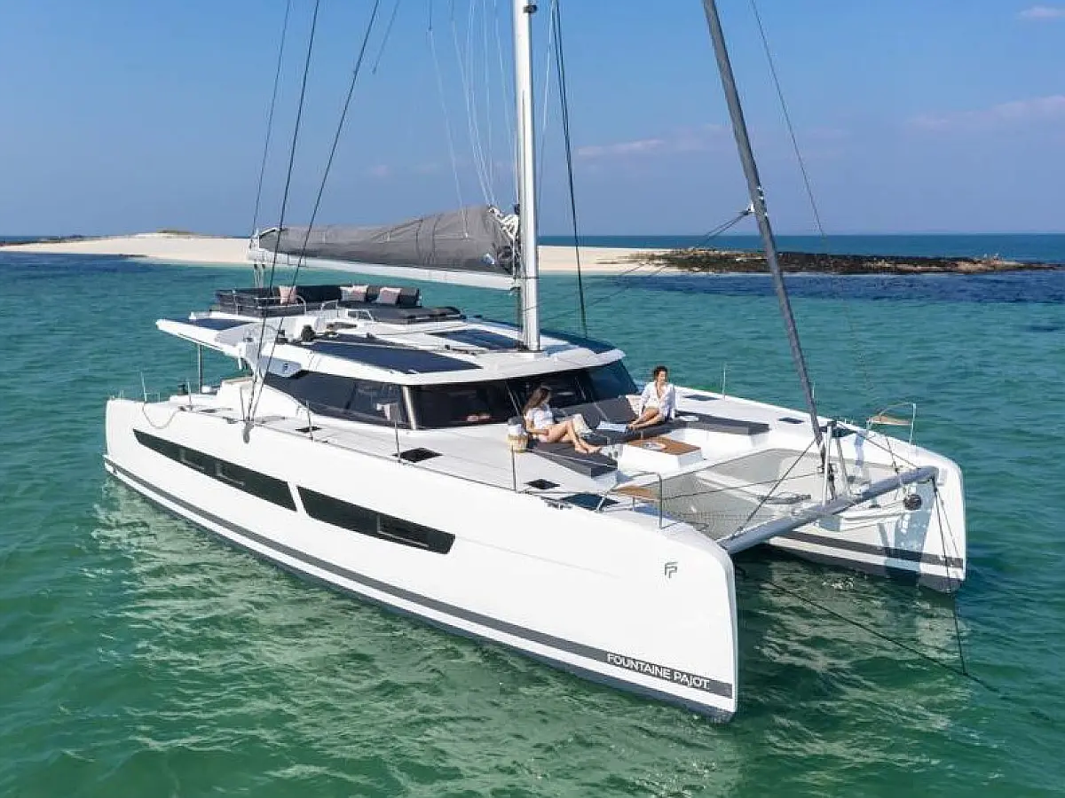 Fountaine Pajot - Aura 51