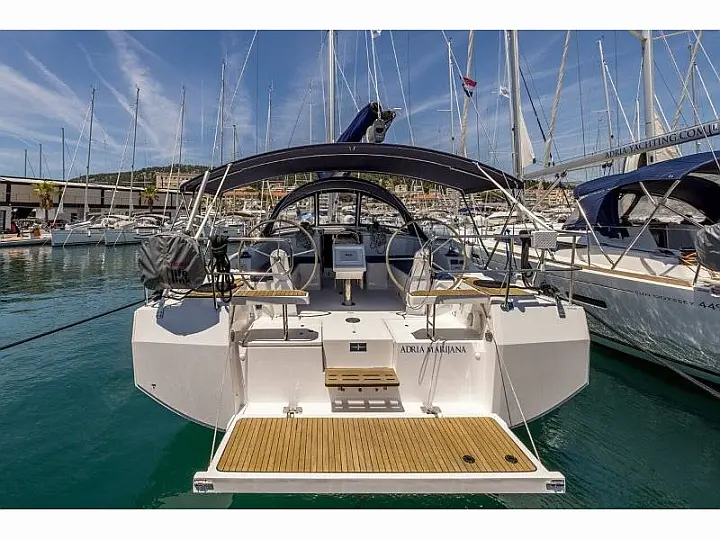 Bavaria C42 - MARIJANA  - External image