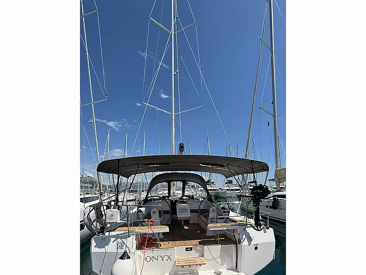 Bavaria C42 - ONYX  - External image