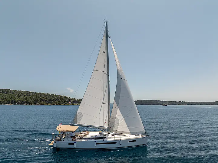 Sun Odyssey 490 - OSEJAVA  - External image