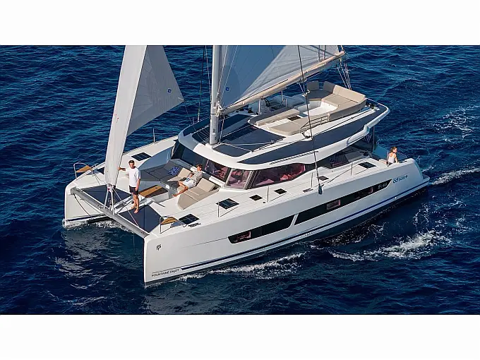 Fountaine Pajot 44  A/C & GEN & WM