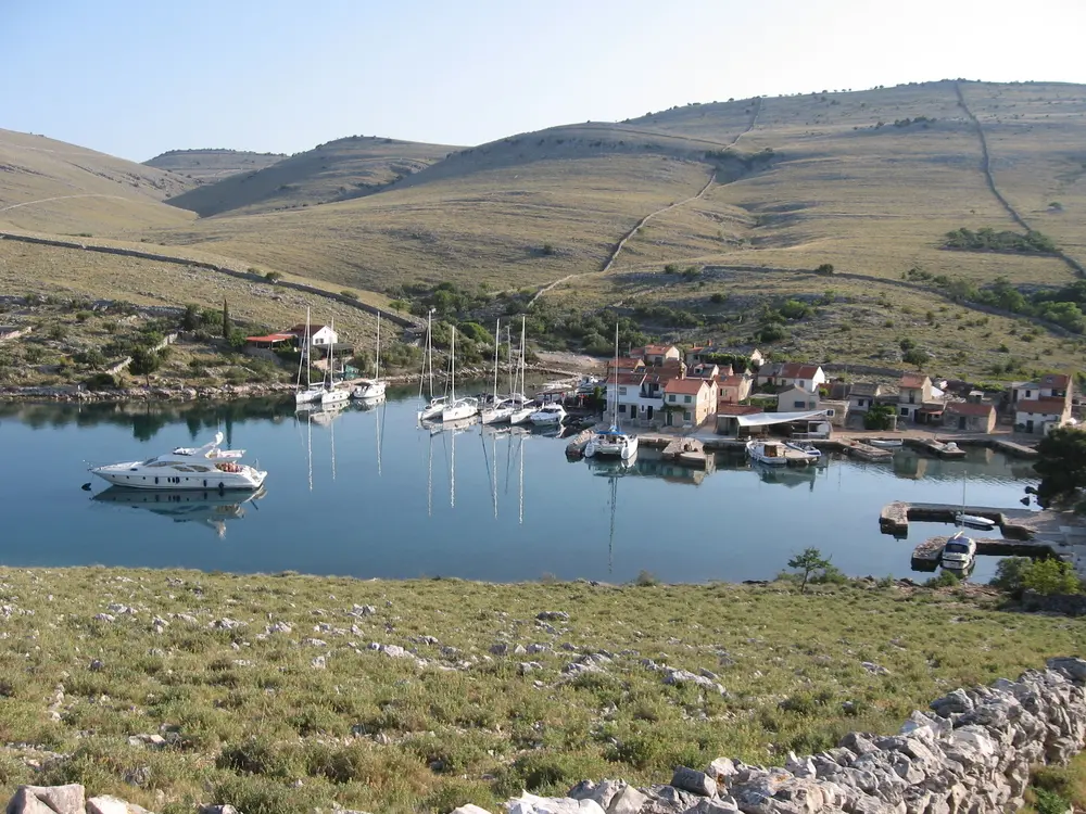 Kornati (Opat Bay) - Zut Island 