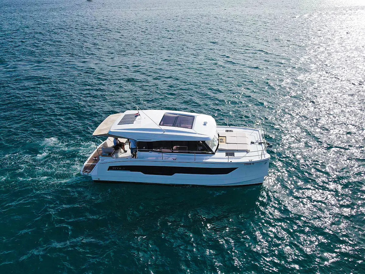 Fountaine Pajot MY4.S - DANA  - Vanjska slika