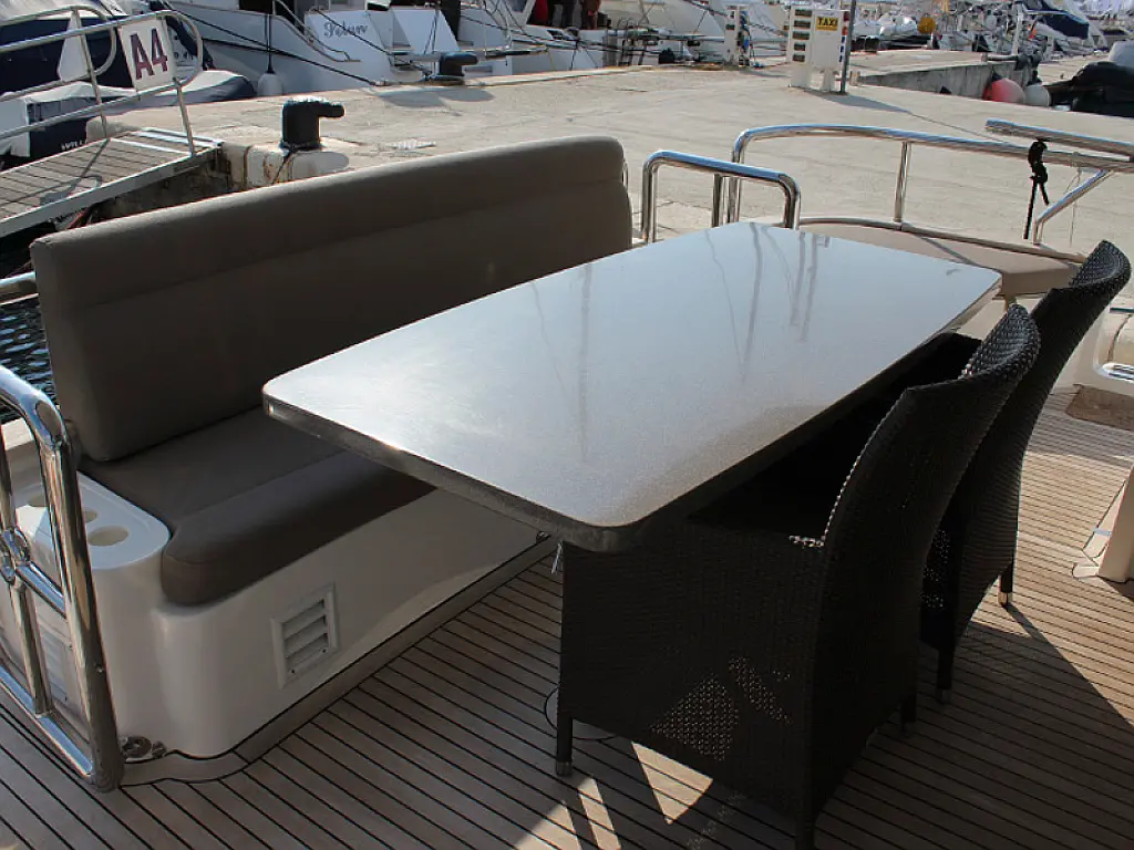 Elegance 60 Fly - 