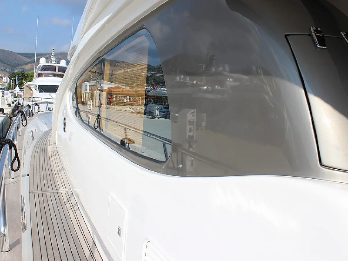 Elegance 60 Fly - 