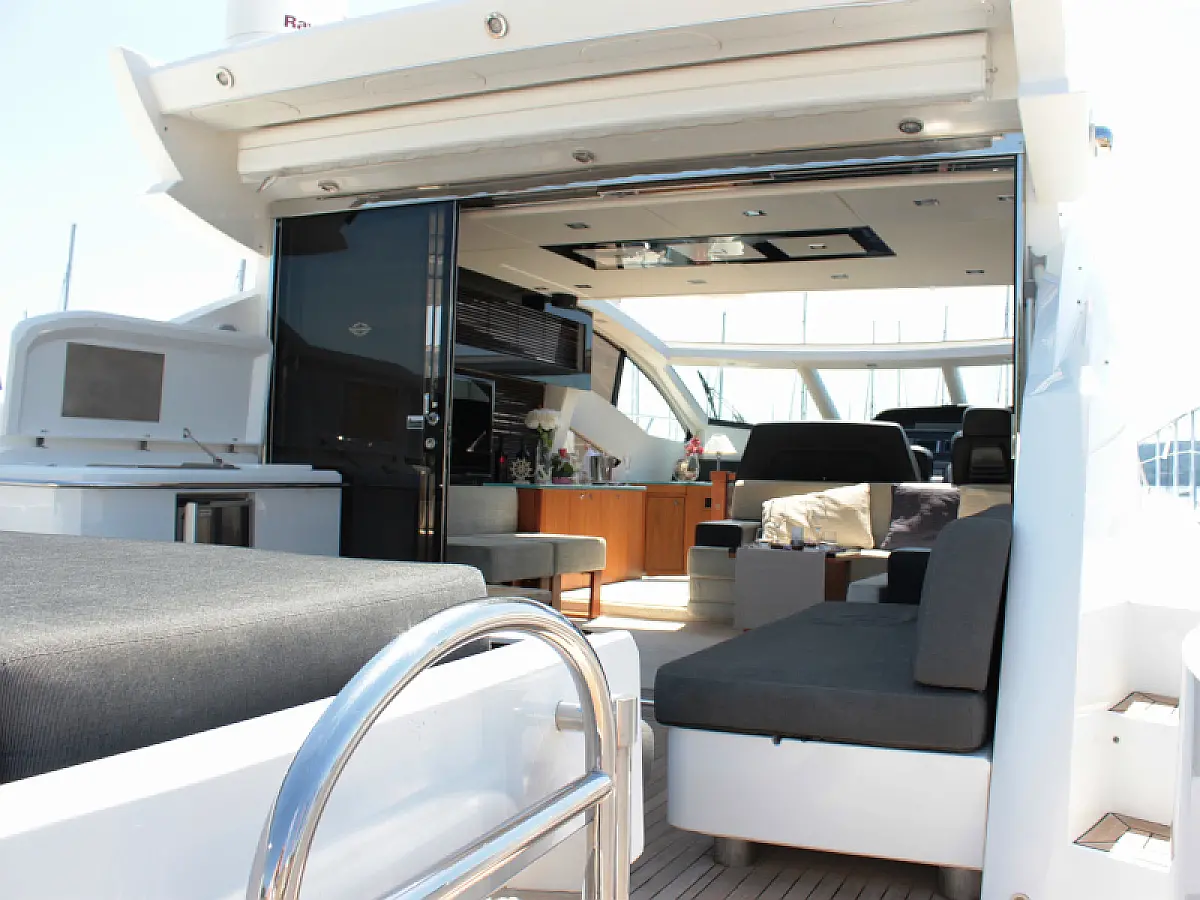 Sunseeker 64 - 