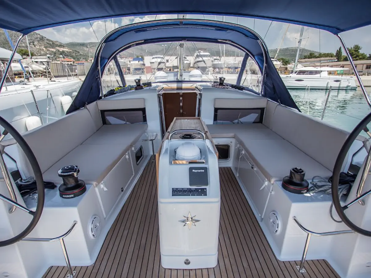 Sun Odyssey 440 - 