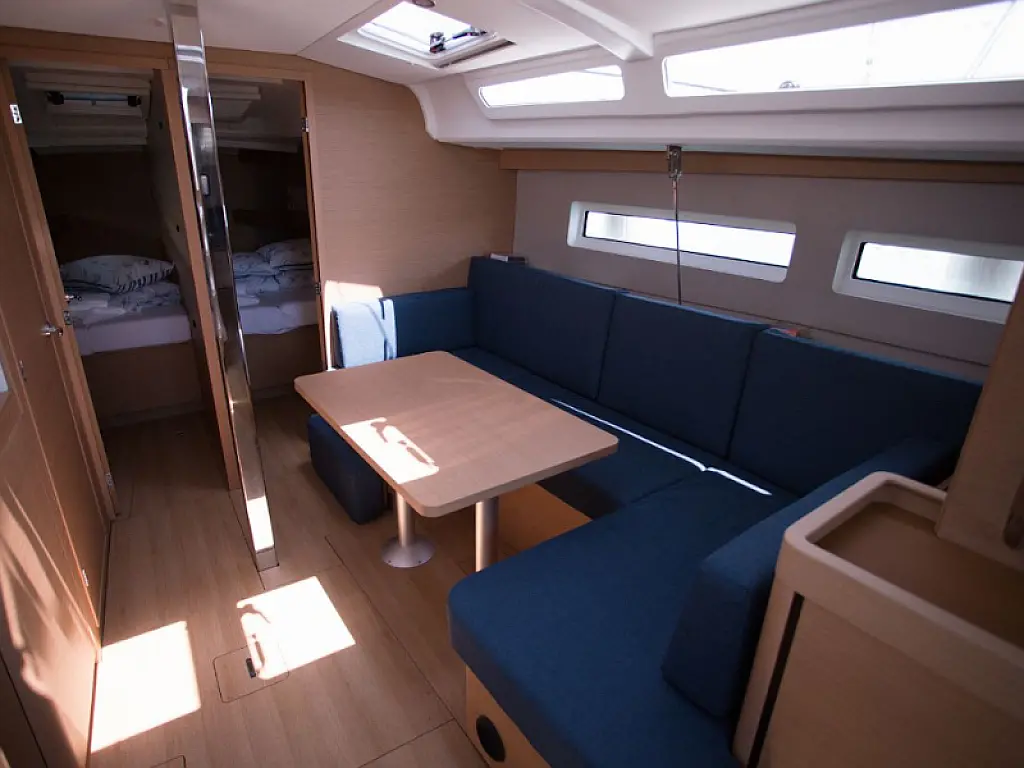 Sun Odyssey 440 - 