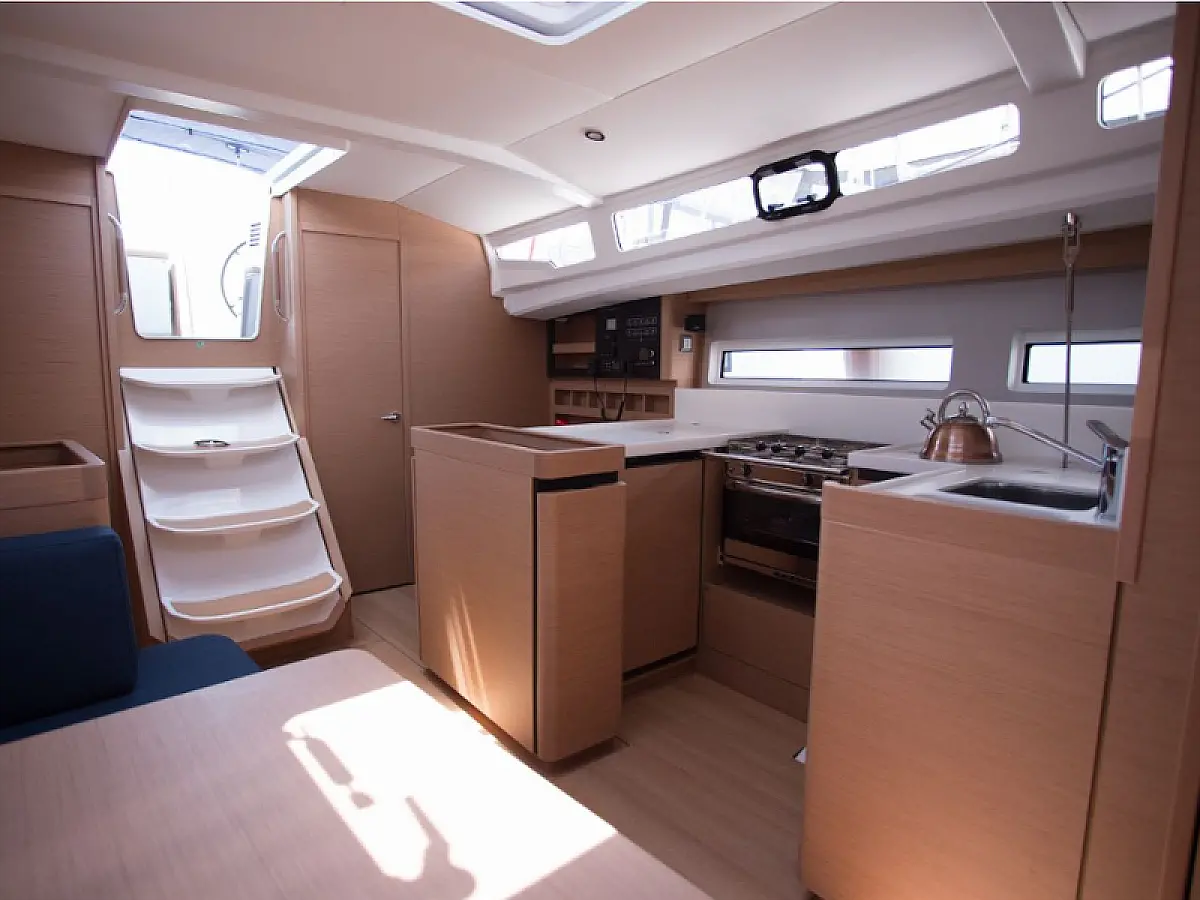 Sun Odyssey 440 - 