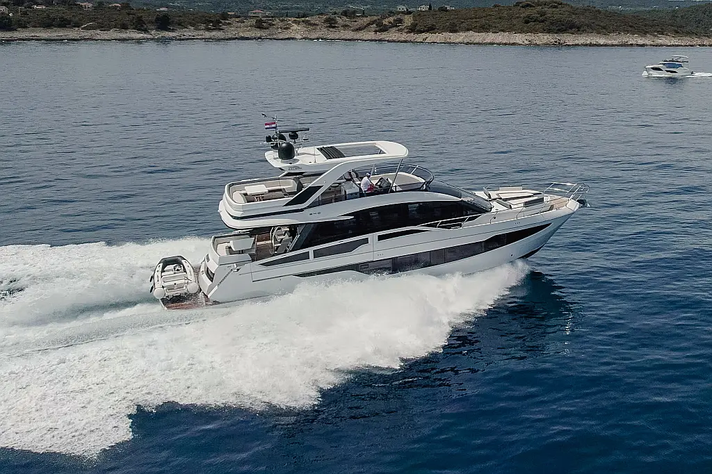 Galeon 640 Fly - 