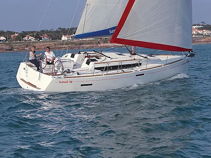 Sunsail 38
